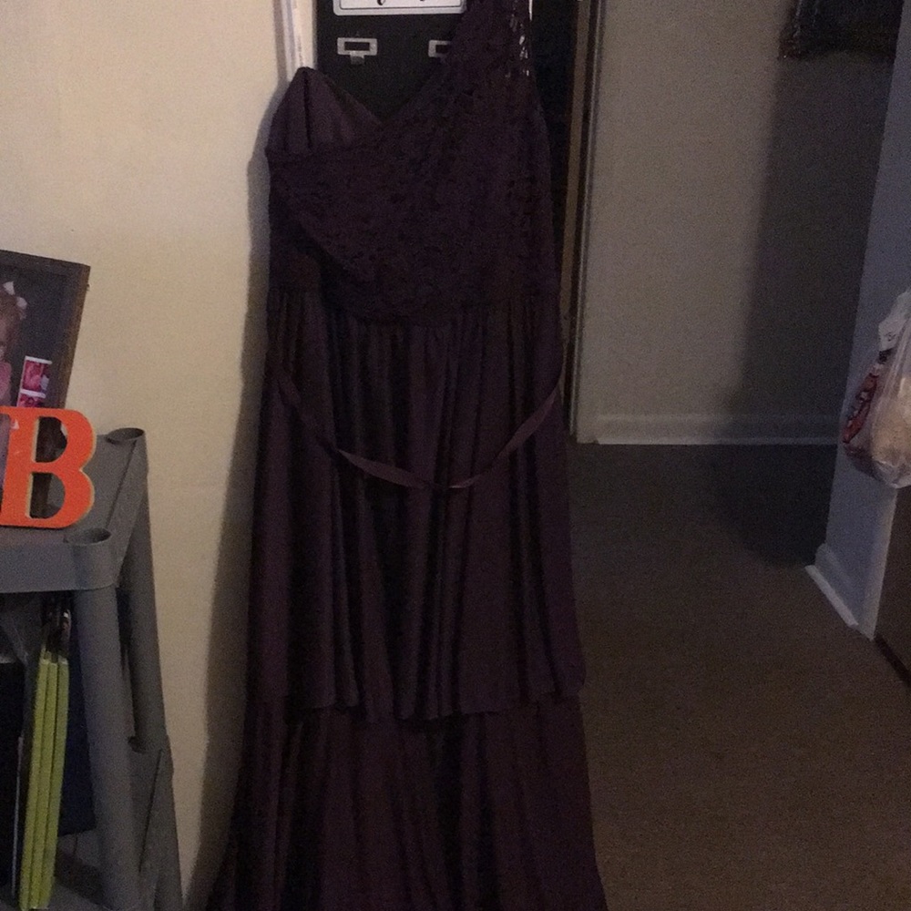 Dress - Picture 3 of 6